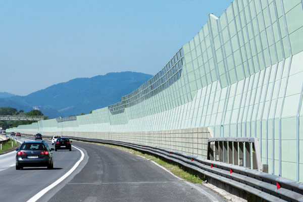 2Fold geknickte Lärmschutzwand Autobahn